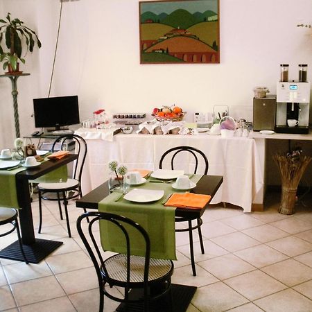 Residence Bizzoni Terni Exterior photo